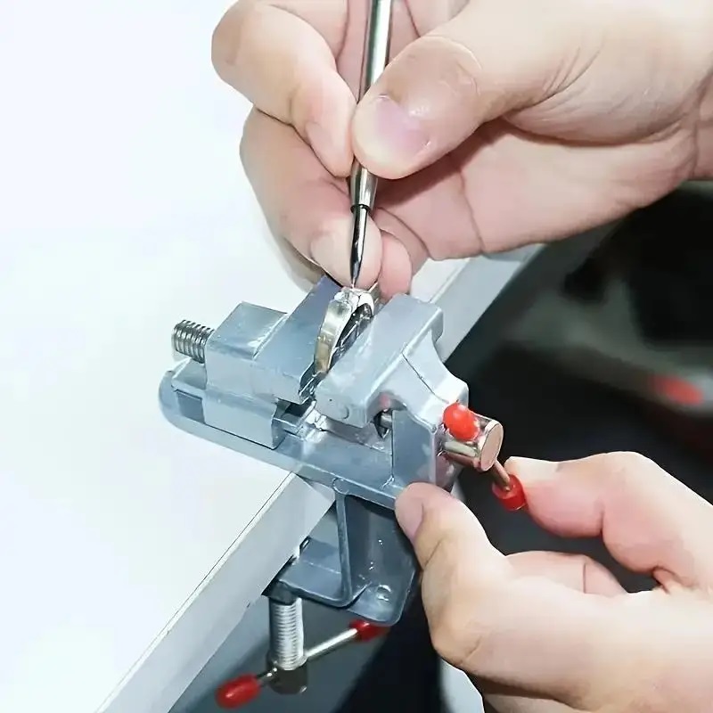 Mini tornillo de banco de alum - Electronics Repair Bench reseña y precio